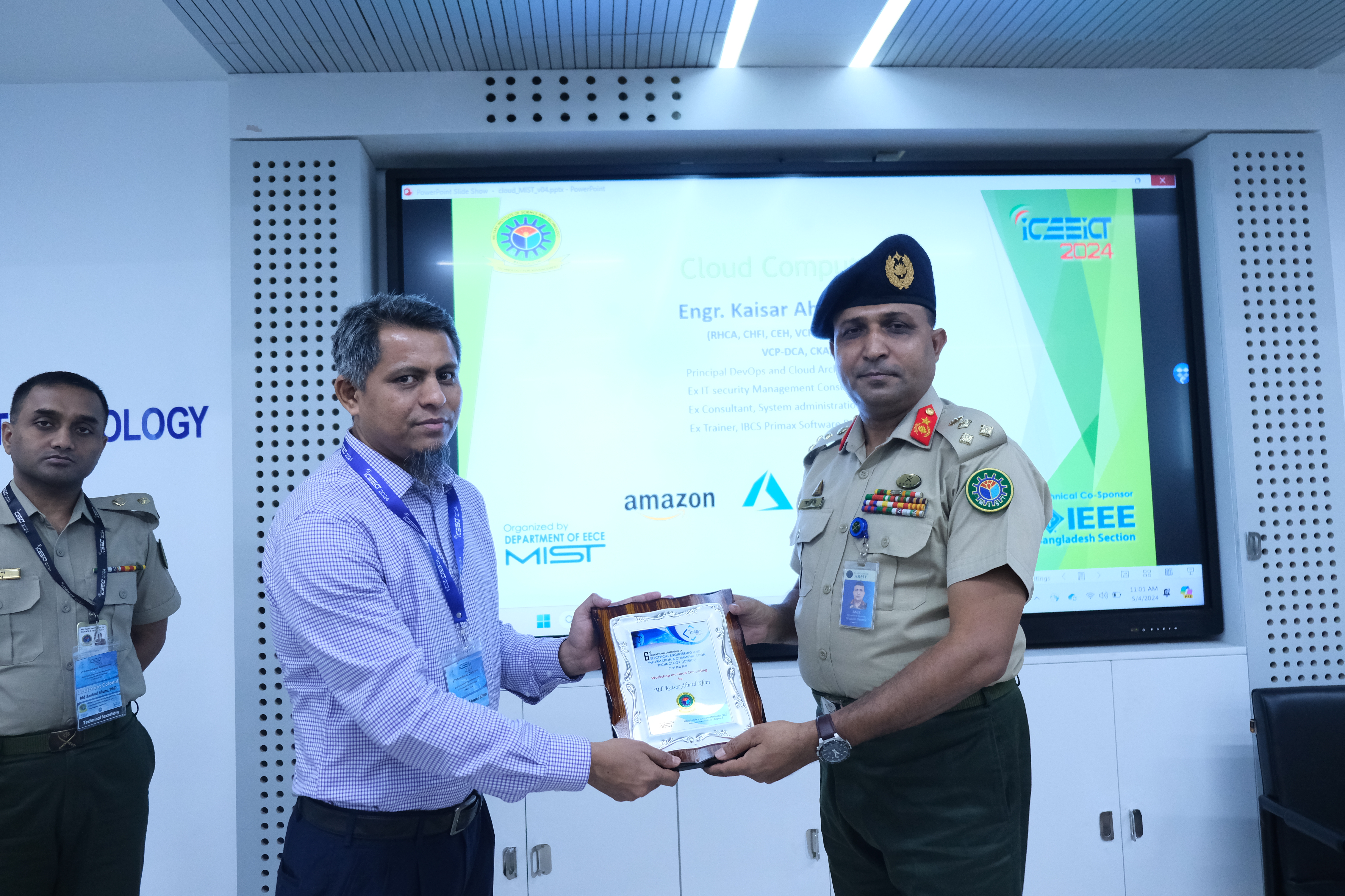 Engr. Kaisar Ahmed Khan receiving appreciation at IEEE MIST